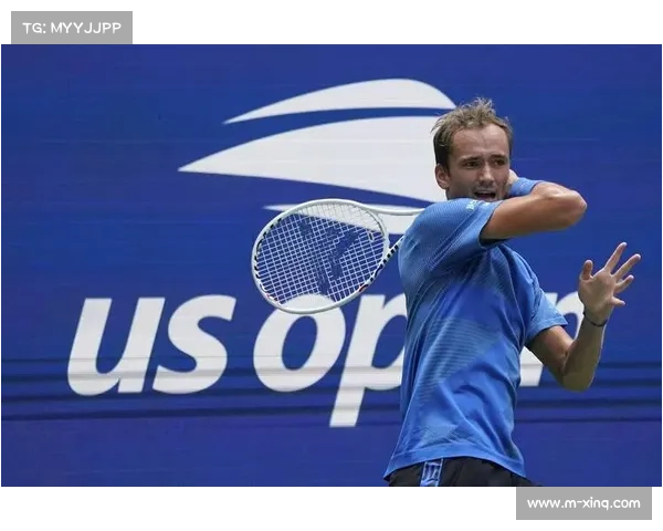 梅德韦杰夫：与新教练合作是阿拉木图站夺冠的重要因素。