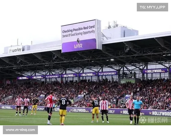 英超裁判组分配公布,关键战裁判人选受瞩目